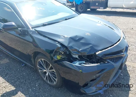 2019 Toyota Camry Se z USA, uszkodzony, nr VIN 4T1B11HK0KU820474